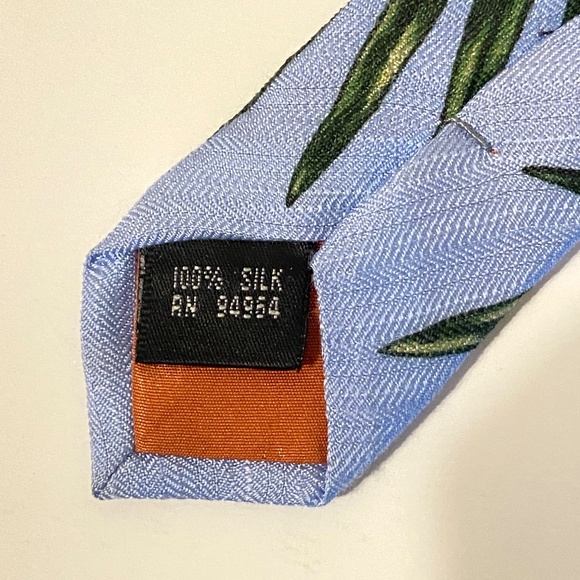 Vintage Silk Necktie by Tango Tropical Parrots Macaws Leaves Tiki Black Formal - Picture 5 of 5